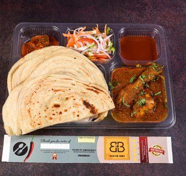 Lachha Paratha with Chicken Kasha